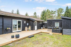 Amazing Home In Ebeltoft With 2 Bedrooms And Wifi in Ebeltoft